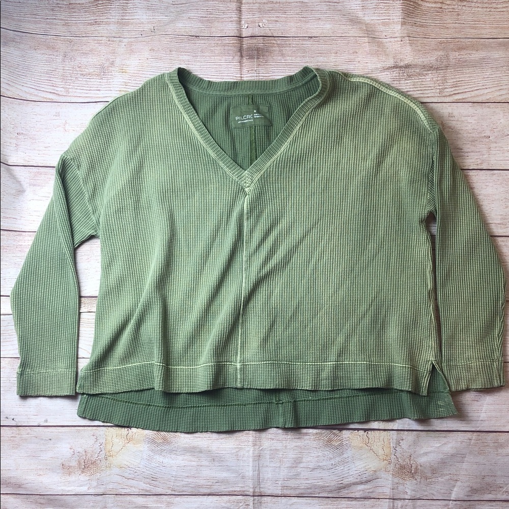 Anthropologie Pilcro V-Neck Waffle Knit Stone Wash Oversized Boxy Top 🩵